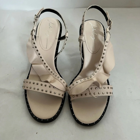 Lola Cruz Women Light Pink Suede Studded Heels US 9 EU 39 NWB - Picture 2 of 10